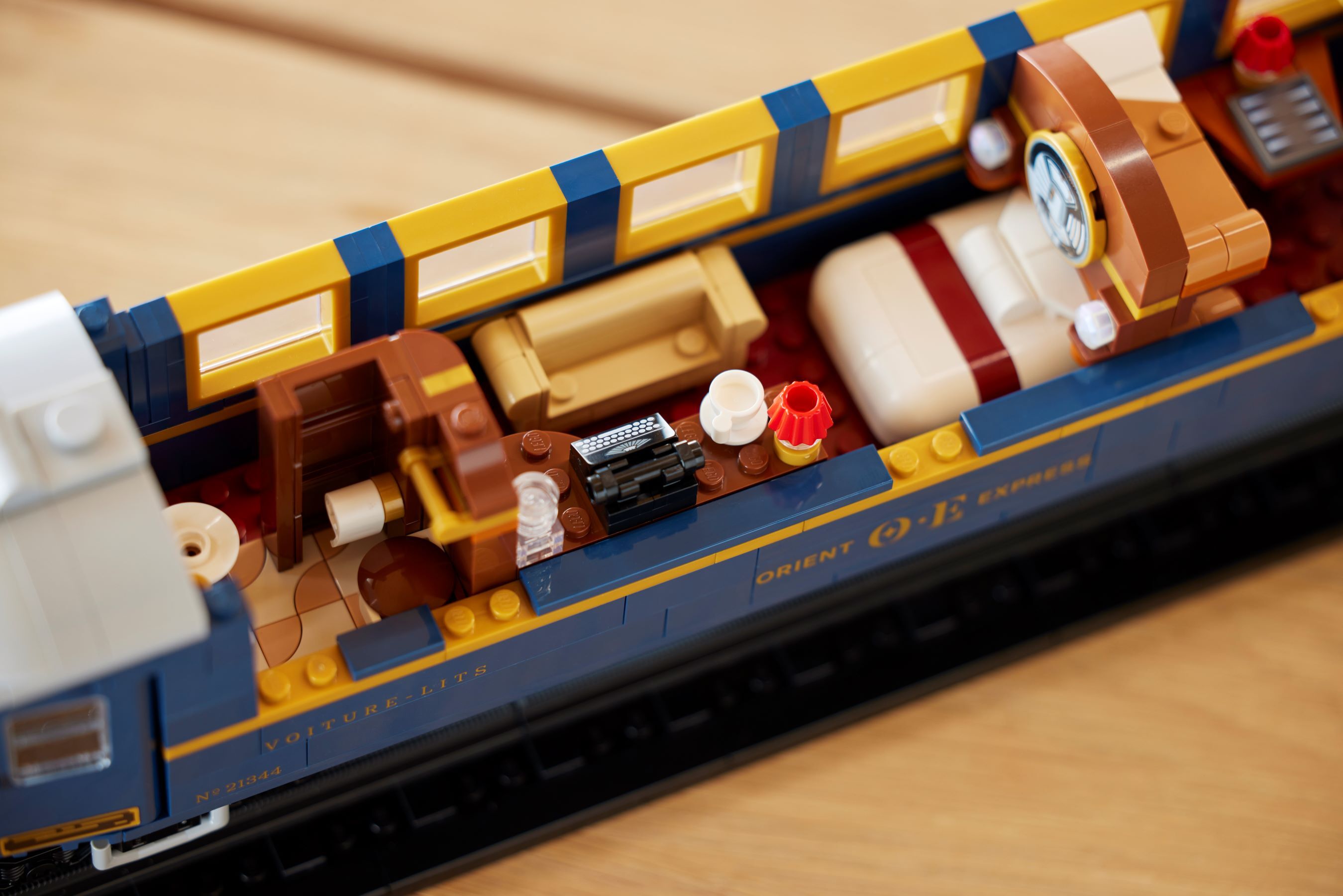 Le train Orient-Express 21344, Ideas