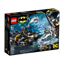 Batcycle-Duell mit Mr. Freeze™ 76118